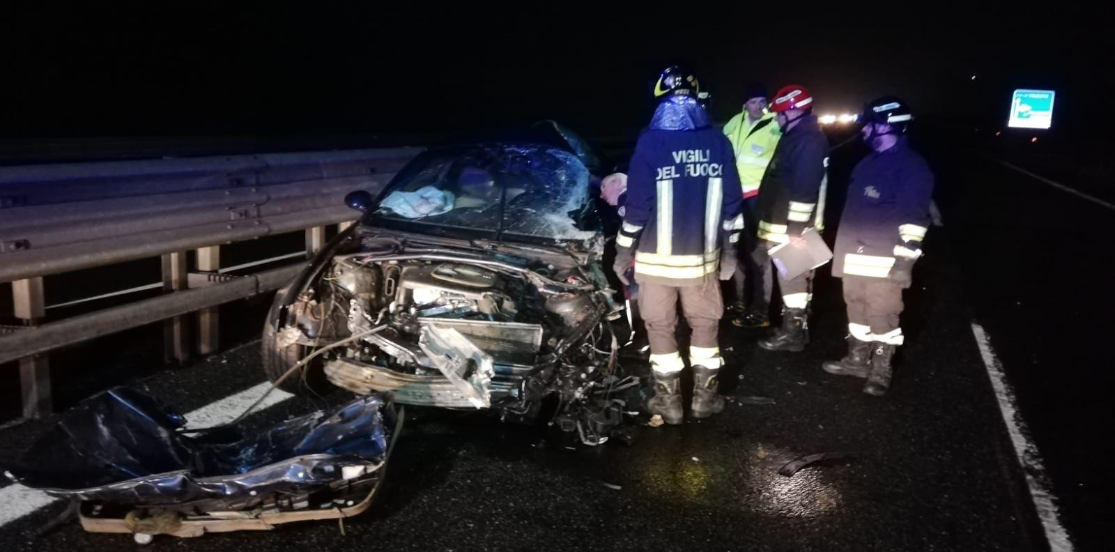 Grave incidente in A4 tra Palmanova e Villesse, due morti e due feriti